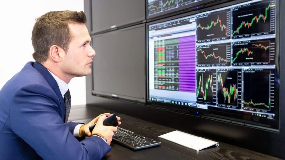 Top 11 Most Undervalued Stocks Today To Buy Now - Mistershaka